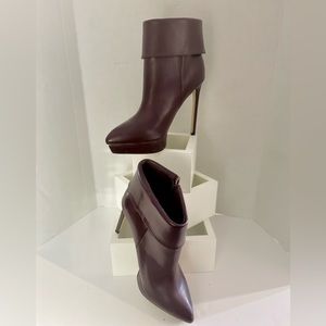 Just Fab - Brown Heel Ankle Boots size 9